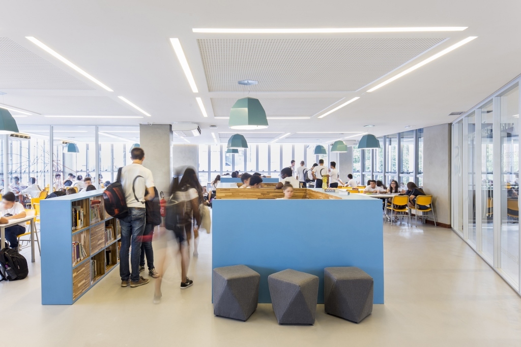 巴西 Bradesco 基金会学校 | 旧建筑新生命,垂直校园的绿色创新-93