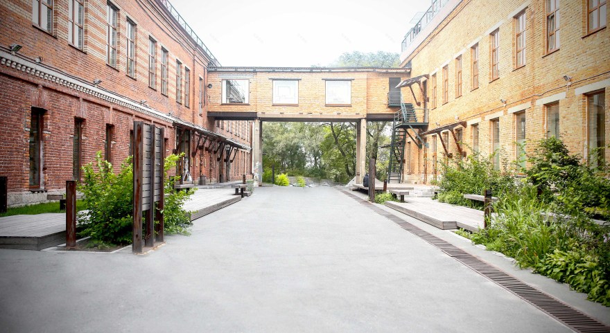 废弃工厂变身为公共创意空间-10