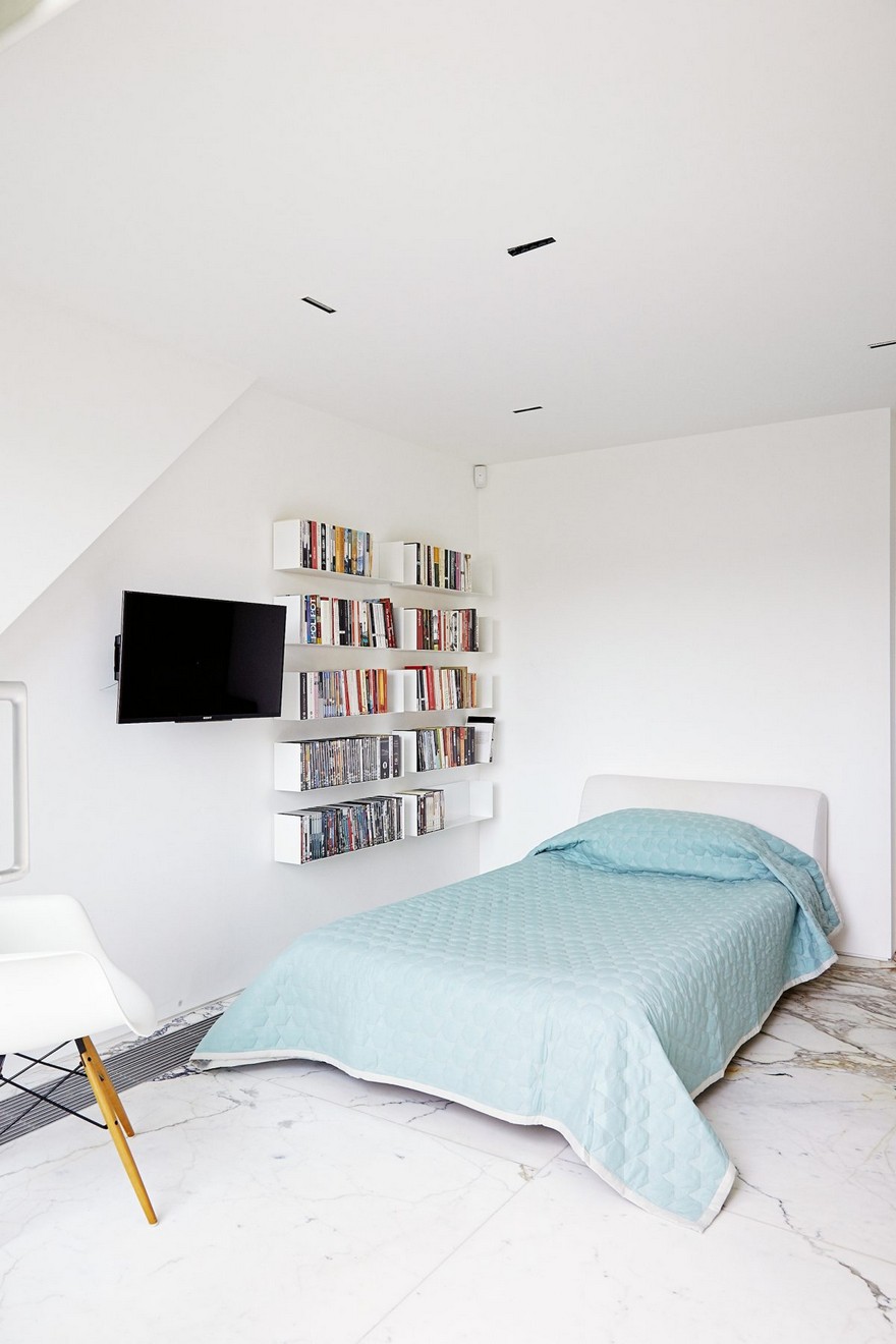 West London Apartment with Stylish Interiors Completely White-17