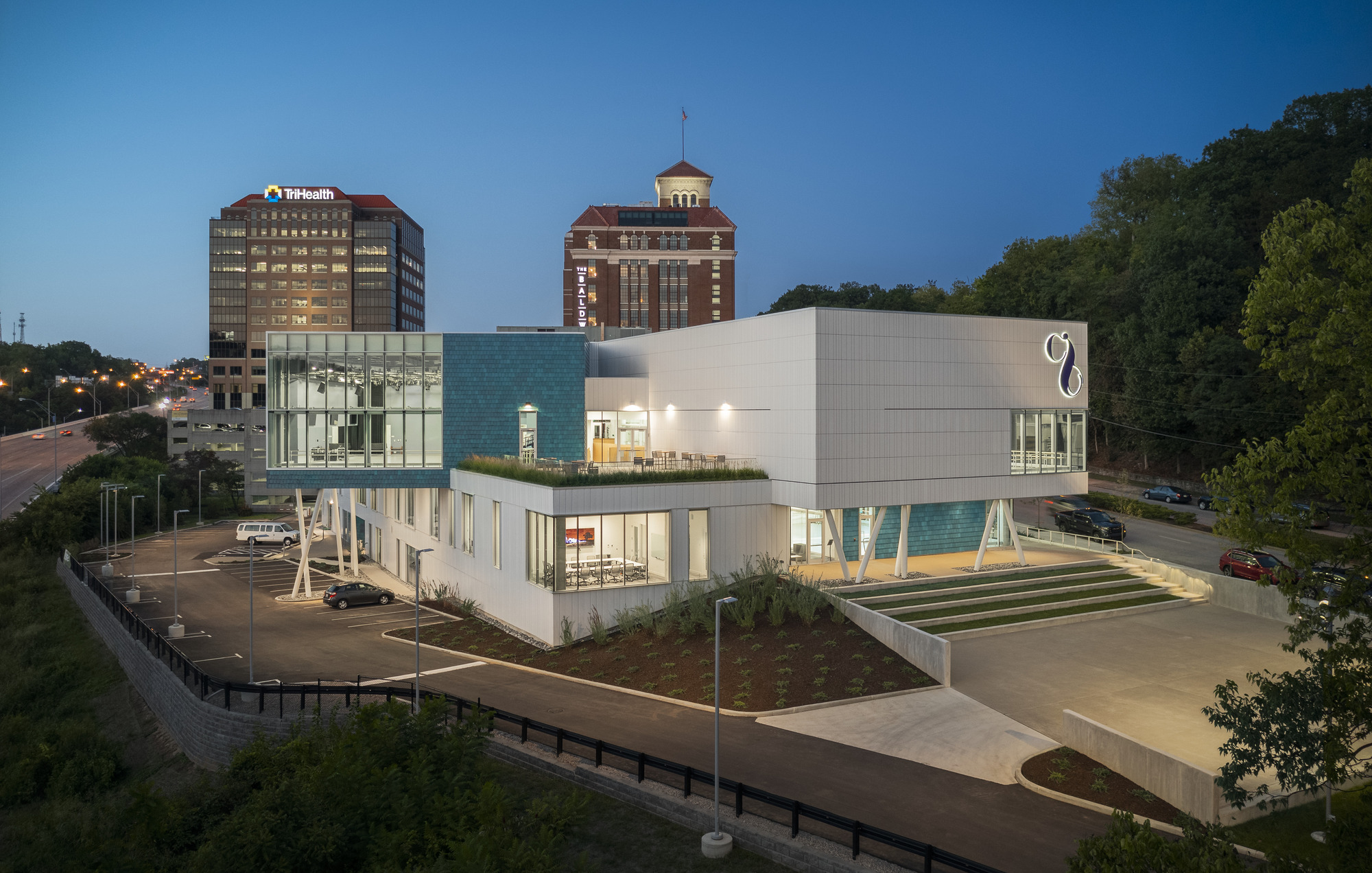 Cincinnati Ballet: Margaret & Michael Valentine Center for Dance / GBBN-23