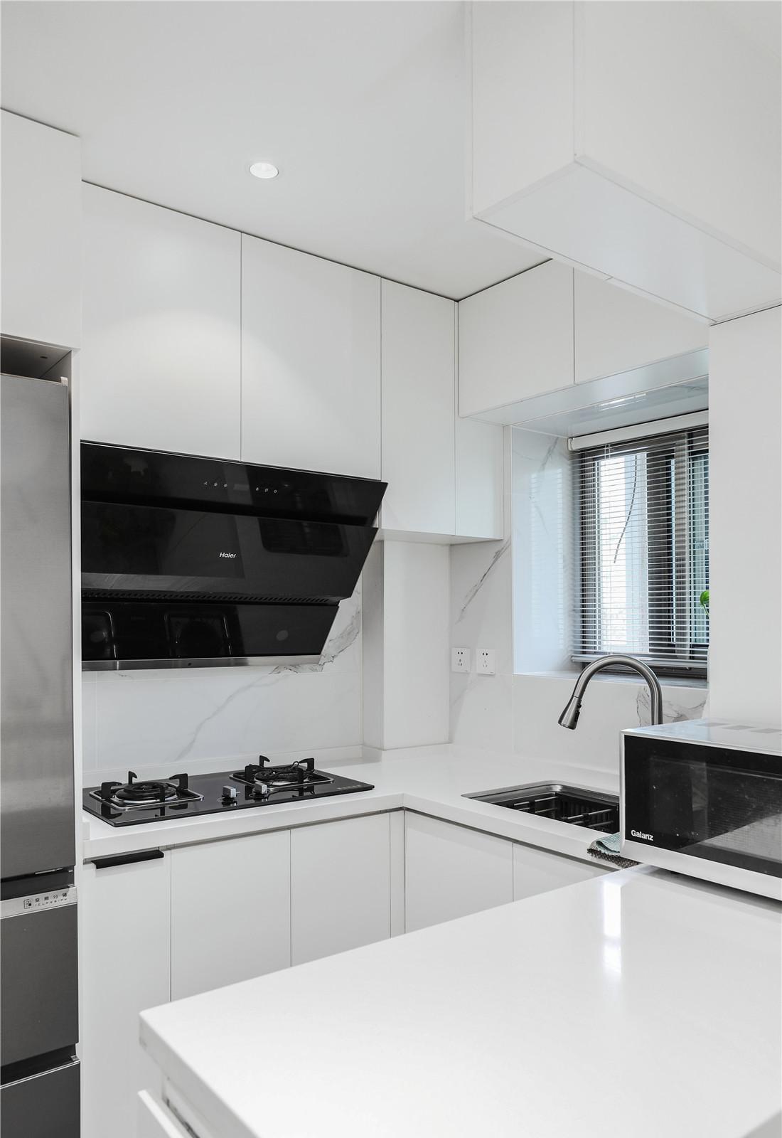 小户型完美逆袭，极简设计让家超有质感-12