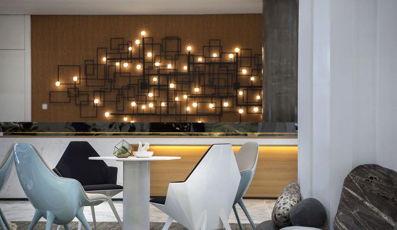 青岛万科桃花源售楼部 | 创新空间设计，彰显独特风格-19