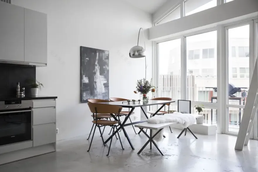 瑞典高挑空复式公寓设计-9