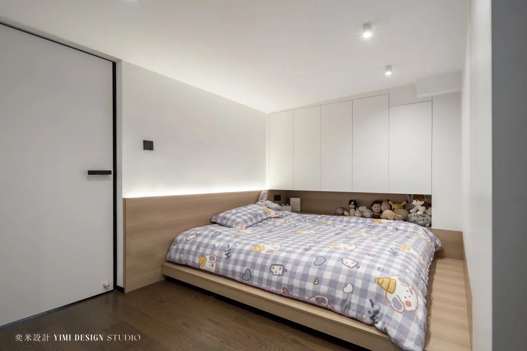 现代简约复式住宅的惊艳改造丨中国广州丨奕米設計工作室-93