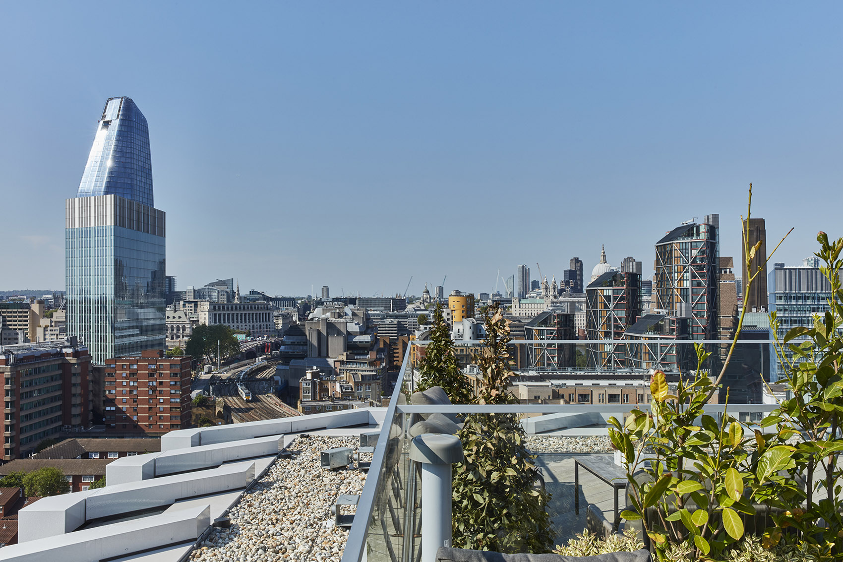 英国 The Music Bo· 当代媒体学院大楼丨SPPARC Studio-38