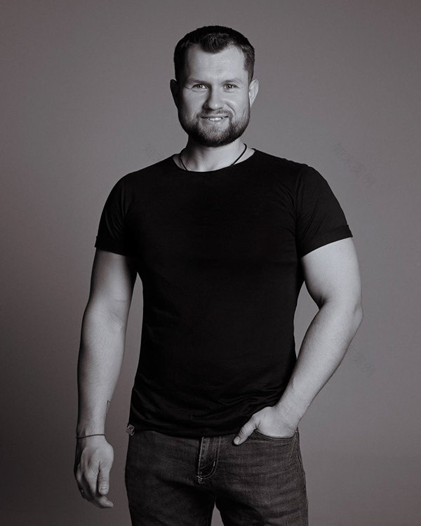 泰克顿
注:TECTON可能是特定的品牌名、地名、人名或专业术语名称,如果有特定语境,请提供更多信息以便更准确翻译 丨乌克兰尼古拉耶夫丨MAKHNO STUDIO-57