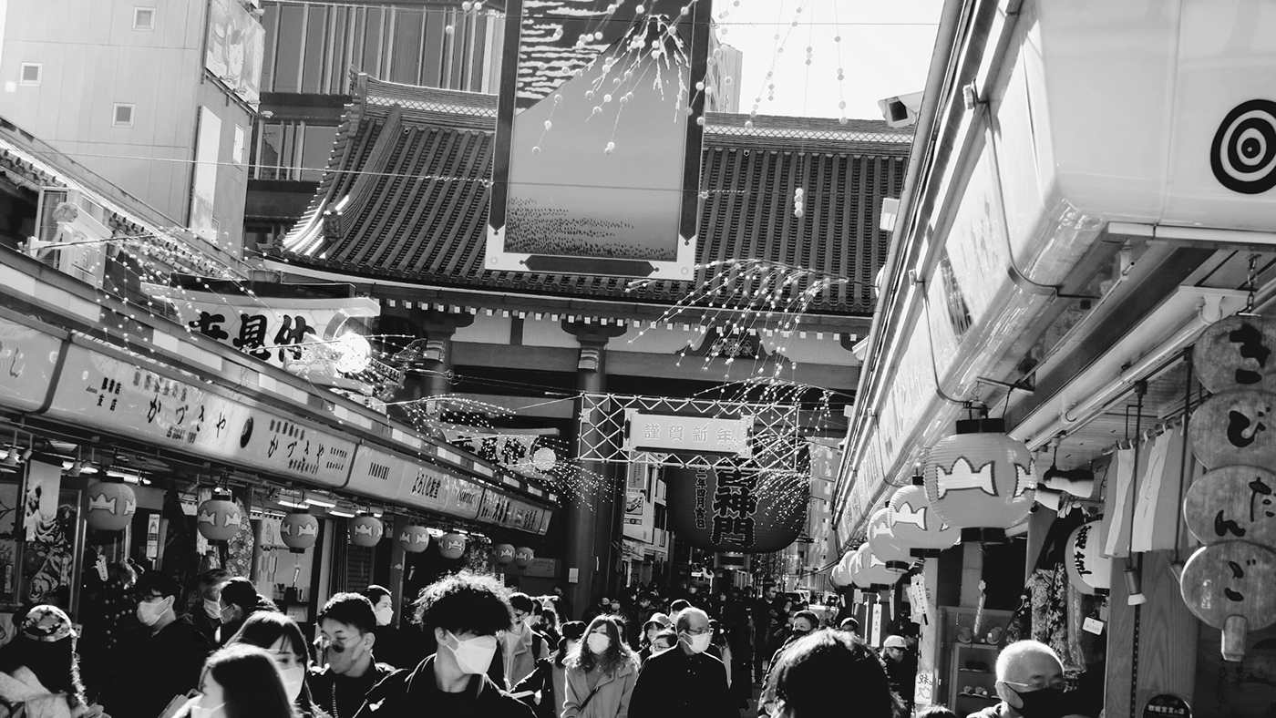 Japan  tokyo Asakusa kaminarimon travel-2