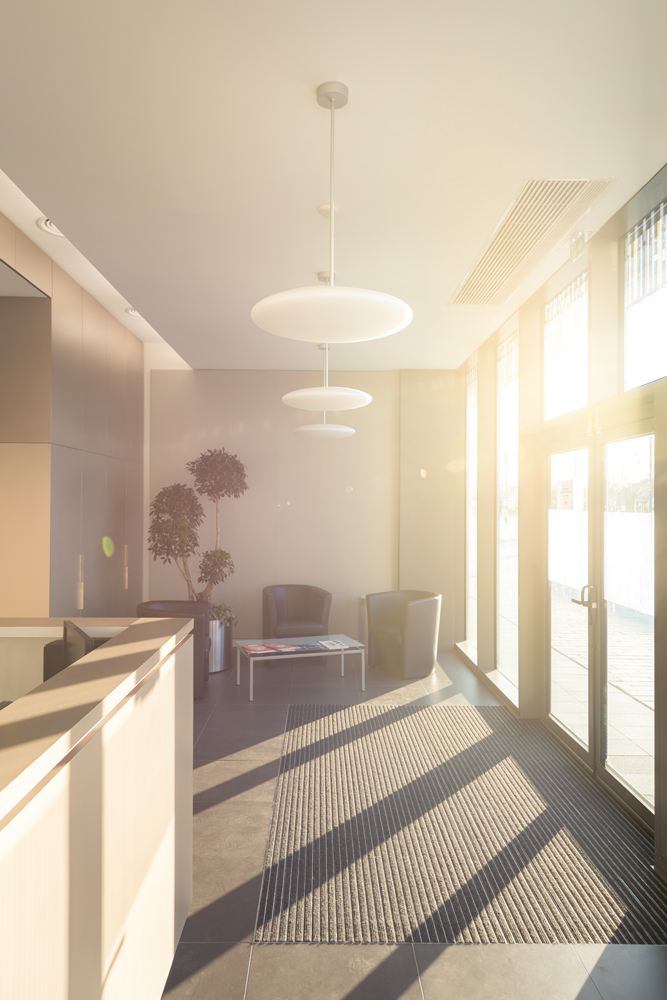 Mulhouse 车站区地标建筑 | DeA 建筑事务所打造的简约商业办公楼-13