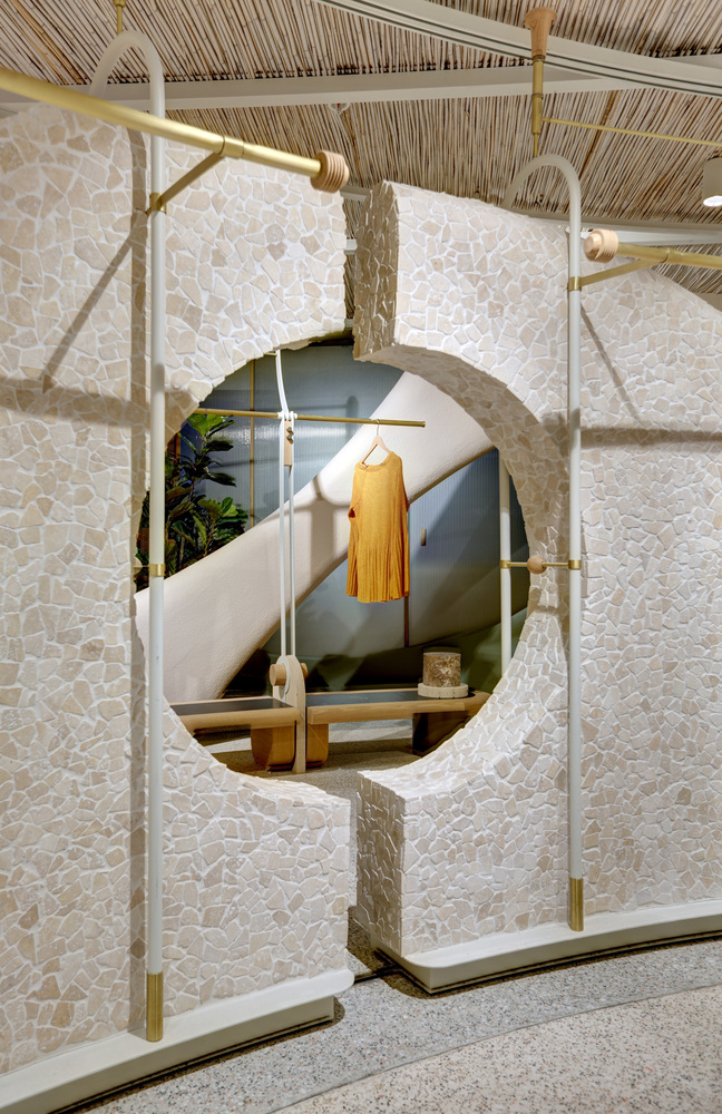 Ulupinar Textile Headquarters Showroom by Zemberek Design-23