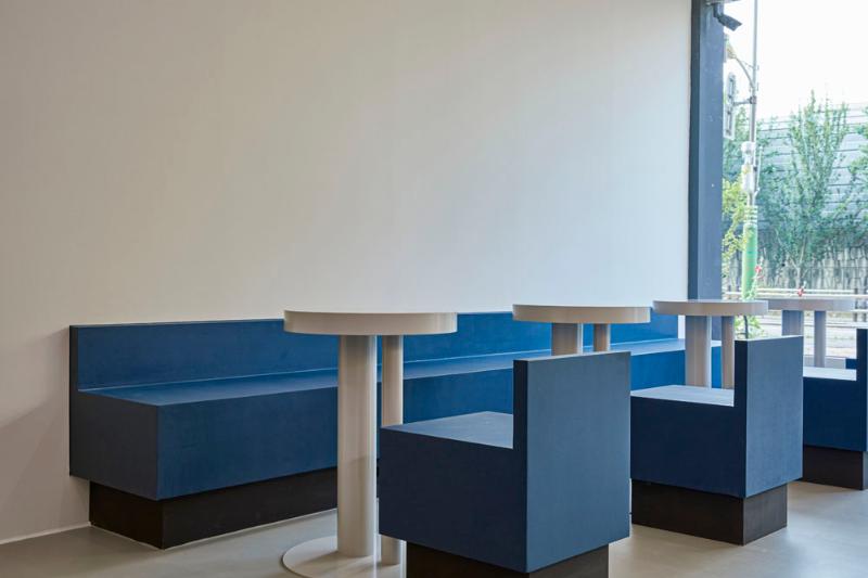 13 坪蓝色魅力咖啡厅，室内设计诠释简约时尚-5