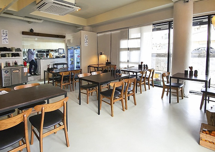 白与原木的温馨小窝-3