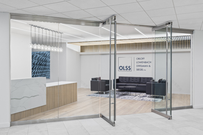 重塑传统律所,打造现代温馨办公空间-8