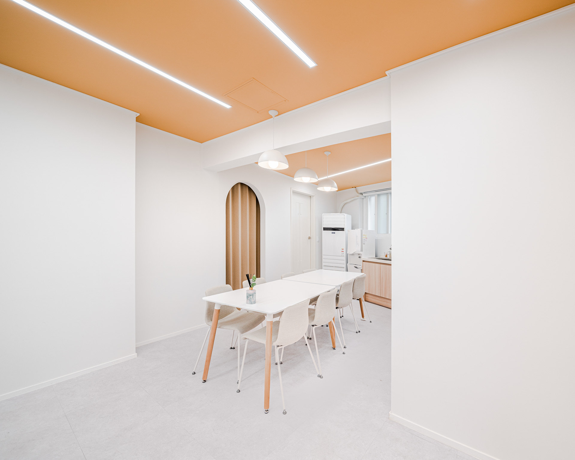 韩国 27 平米办公室，极简设计展现无限可能-18