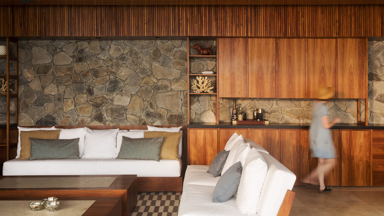 墨西哥岩石上的生态家园-35