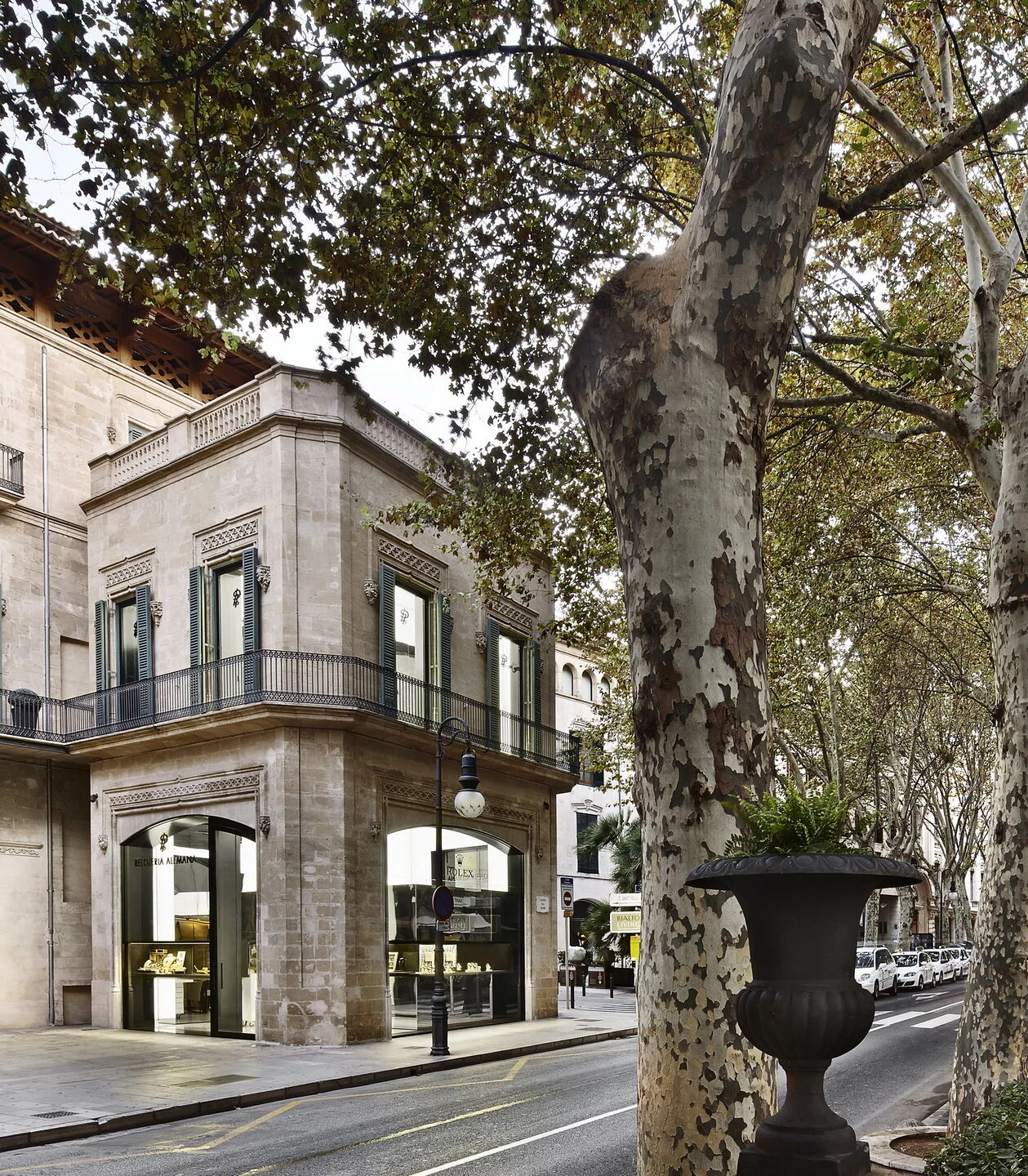 Relojería Alemana Born 珠宝店丨西班牙丨OHLAB-18