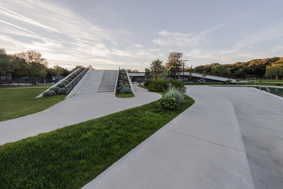 Paleo恐龙遗迹公园，克罗地亚  NFO-10