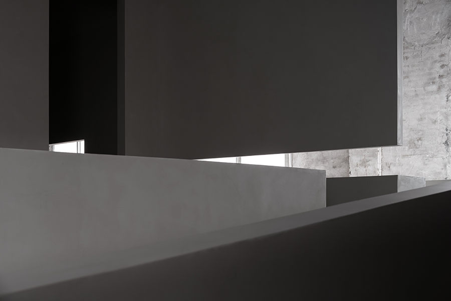 沉默与凝固的艺术魂 · 微水泥展厅设计丨李波-33