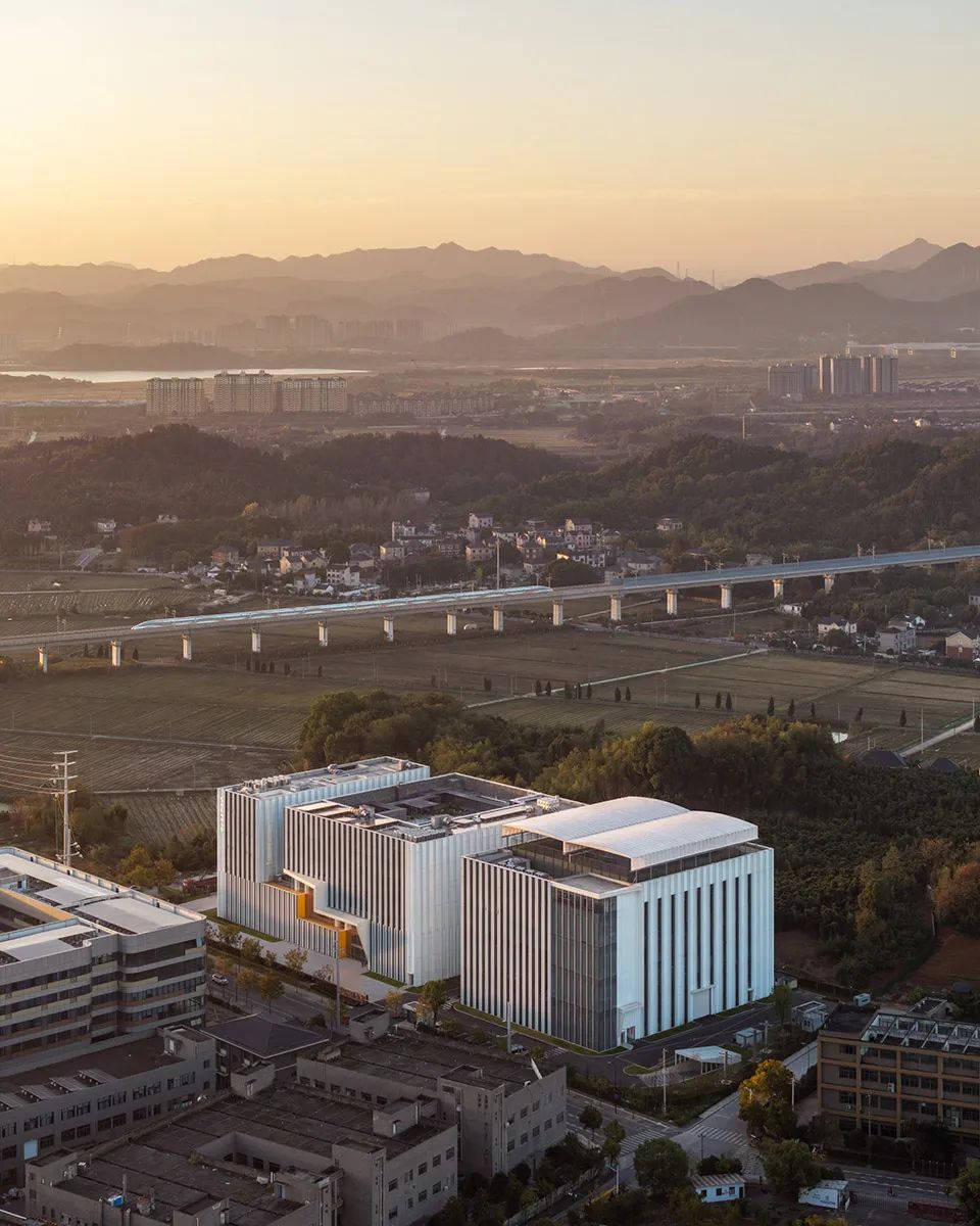 峪作建筑新作｜申昊科技总部园区-13