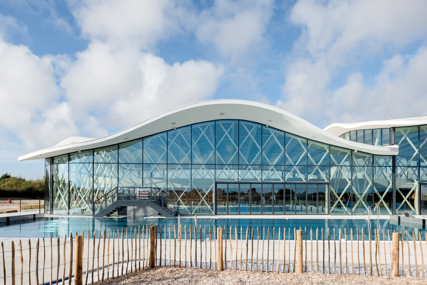 体育馆丨MultiplexeAquatique-91