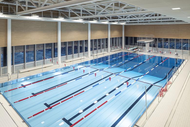 Sportbad NeckarPark 游泳馆丨德国斯图加特丨Niels Schubert Fotograf | BFF-24