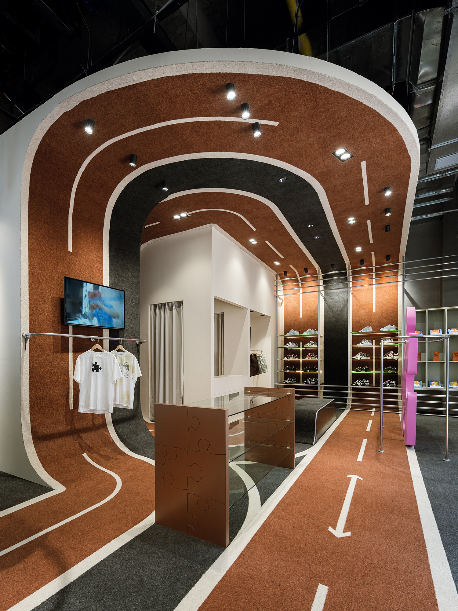 YADcrew武汉华发店丨中国武汉丨ARCSIN2607-8