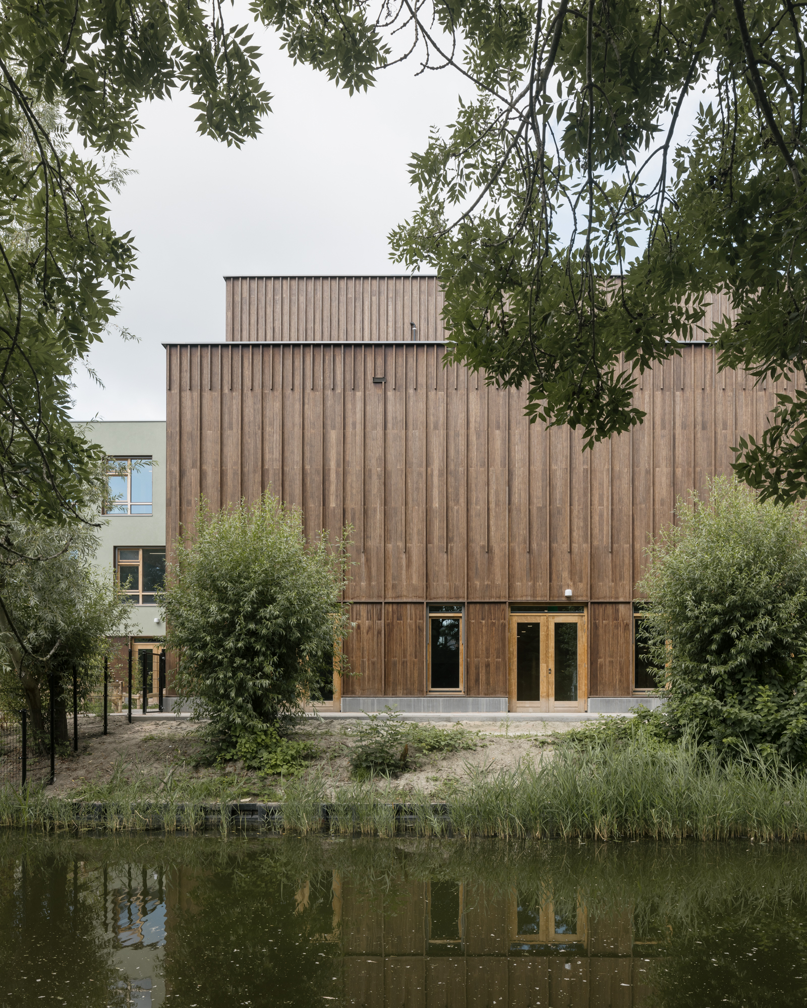 De Zevensprong - Integrated Child and Expertise Center / KRFT Architecture-48