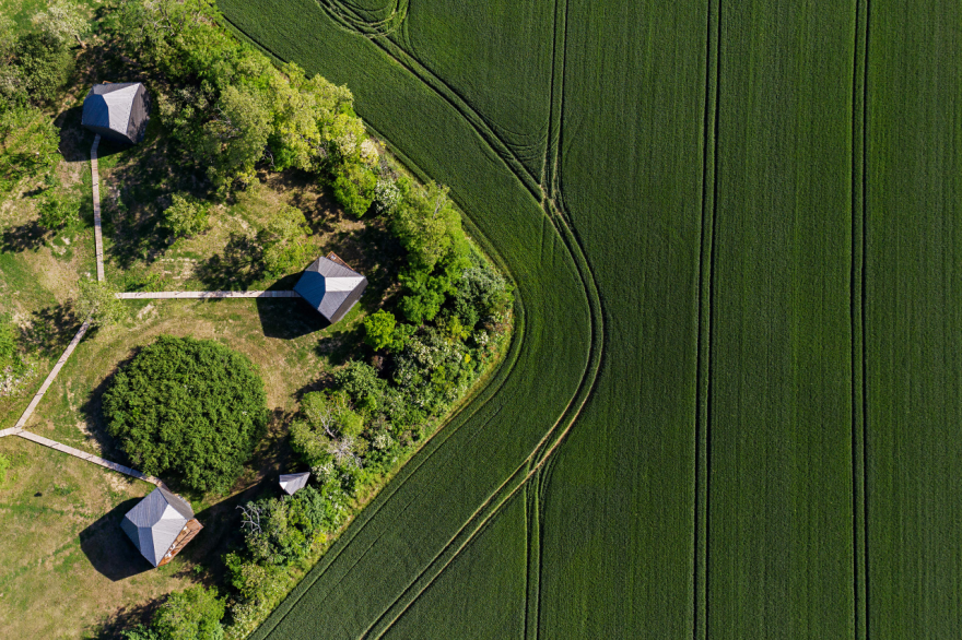 匈牙利神秘巨石小屋-10