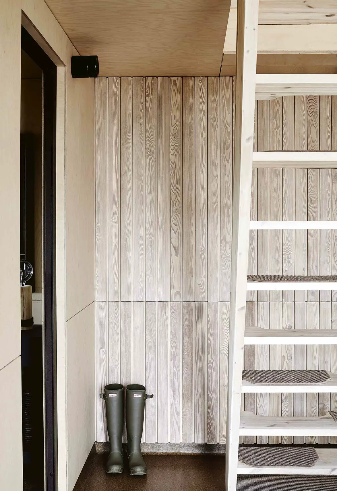 冰岛木质别墅 | 日式与北欧风格的完美结合-10