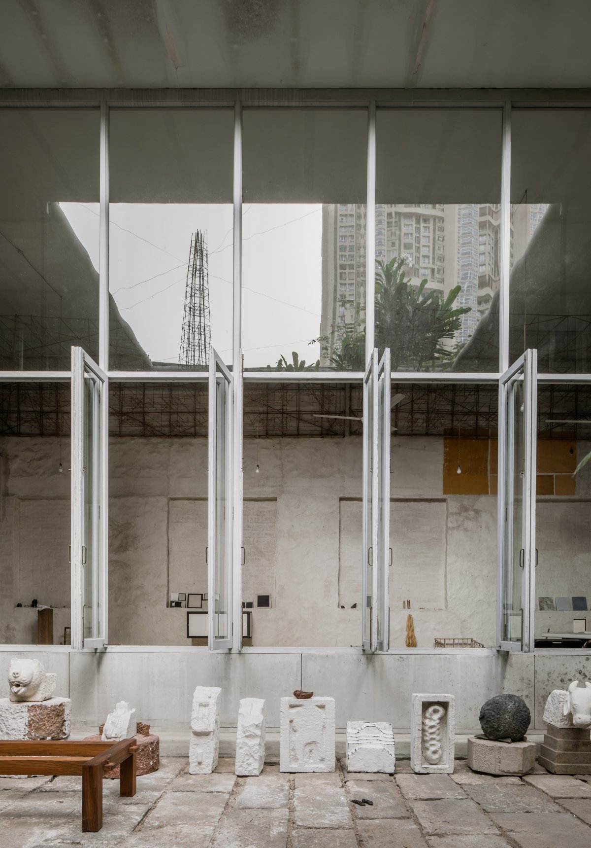 印度 Studio Mumbai 家具展丨保加利亚鲁塞丨印度建筑公司 Studio Mumbai-9