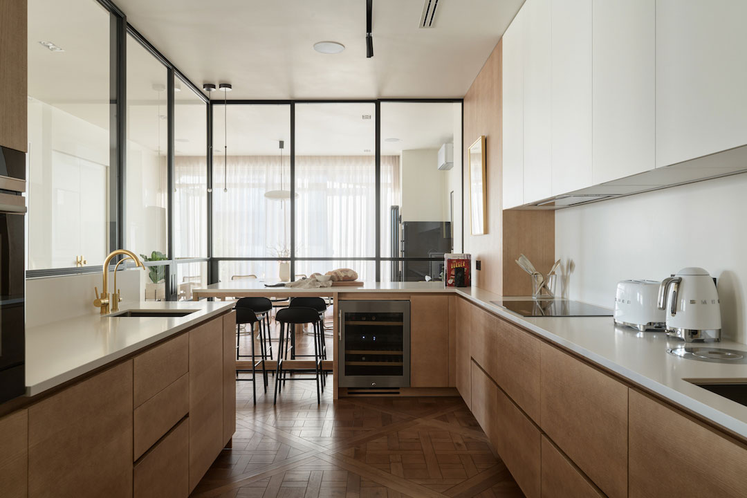 乌克兰基辅温馨现代大宅设计-7