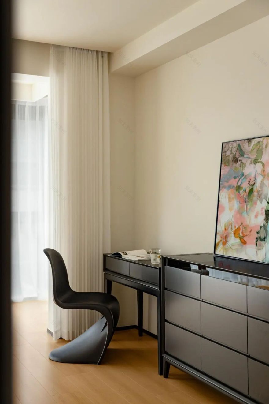 2025“尊锐杯”十大设计师|朱钧桦:以设计做减法,为生活赋深情-46