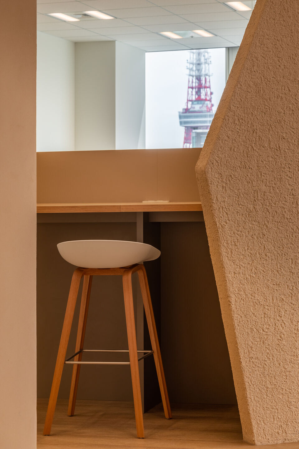 东京摩天大楼里的未来主义挪威海运风格办公室丨日本东京丨van der Architects-22