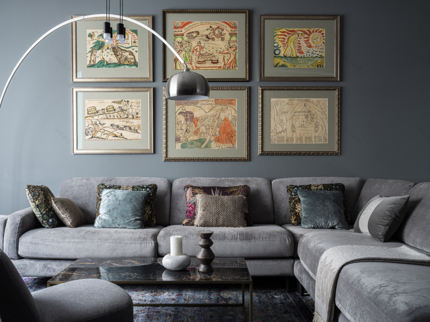 带博物馆画作的公寓设计-1