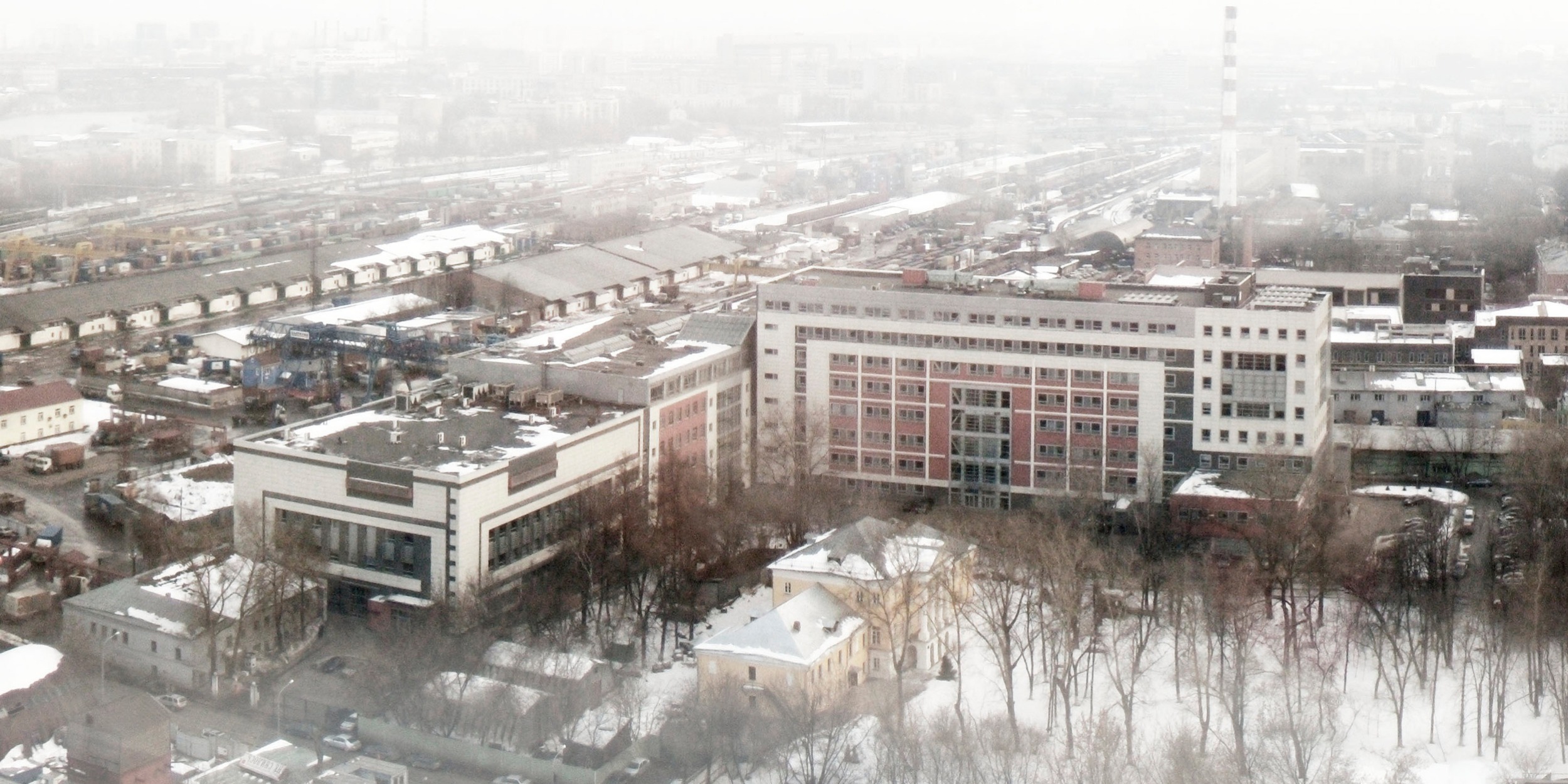 著名设计师打造独特办公空间，探寻室内设计新潮流-2