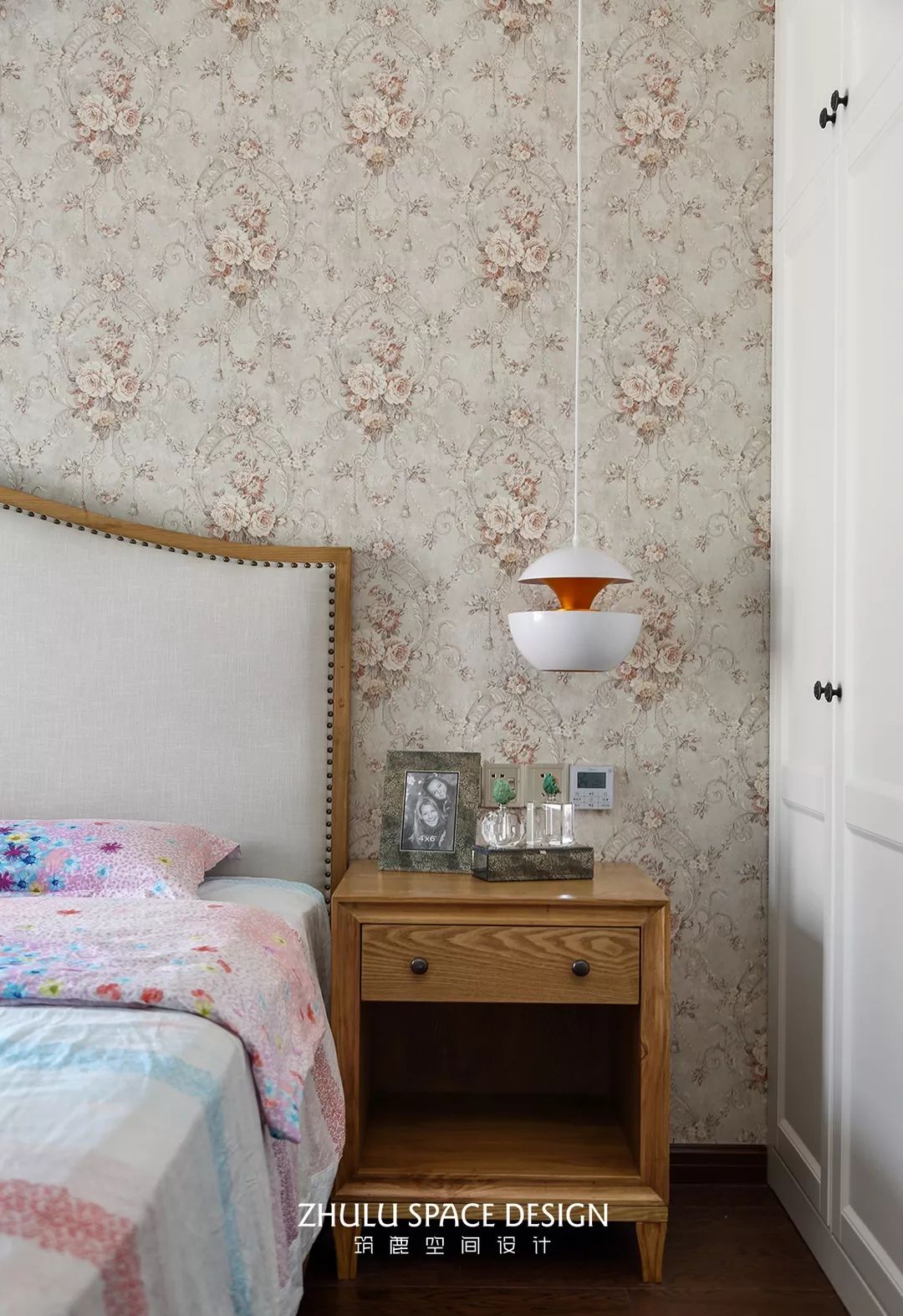 简美混搭风,缔造浪漫温馨家居空间-38