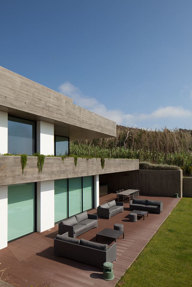 大沙滩上的房子-16