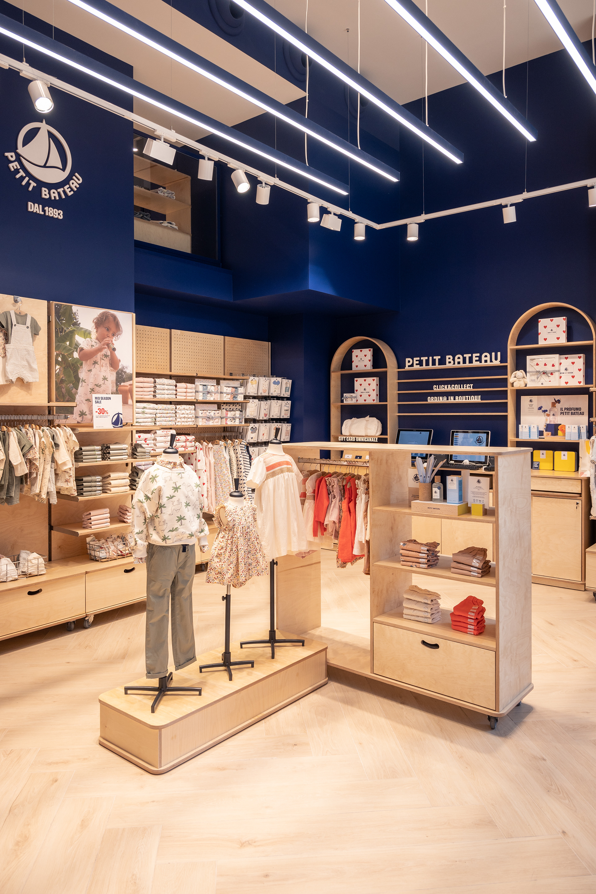 Petit Bateau 商店丨意大利米兰丨Masterplanstudio-11