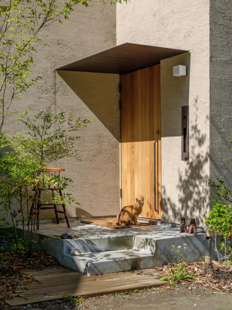 邸宅巣箱 / 早坂直貴+斧田裕太丨道のりを織り込んだ家丨日本-6