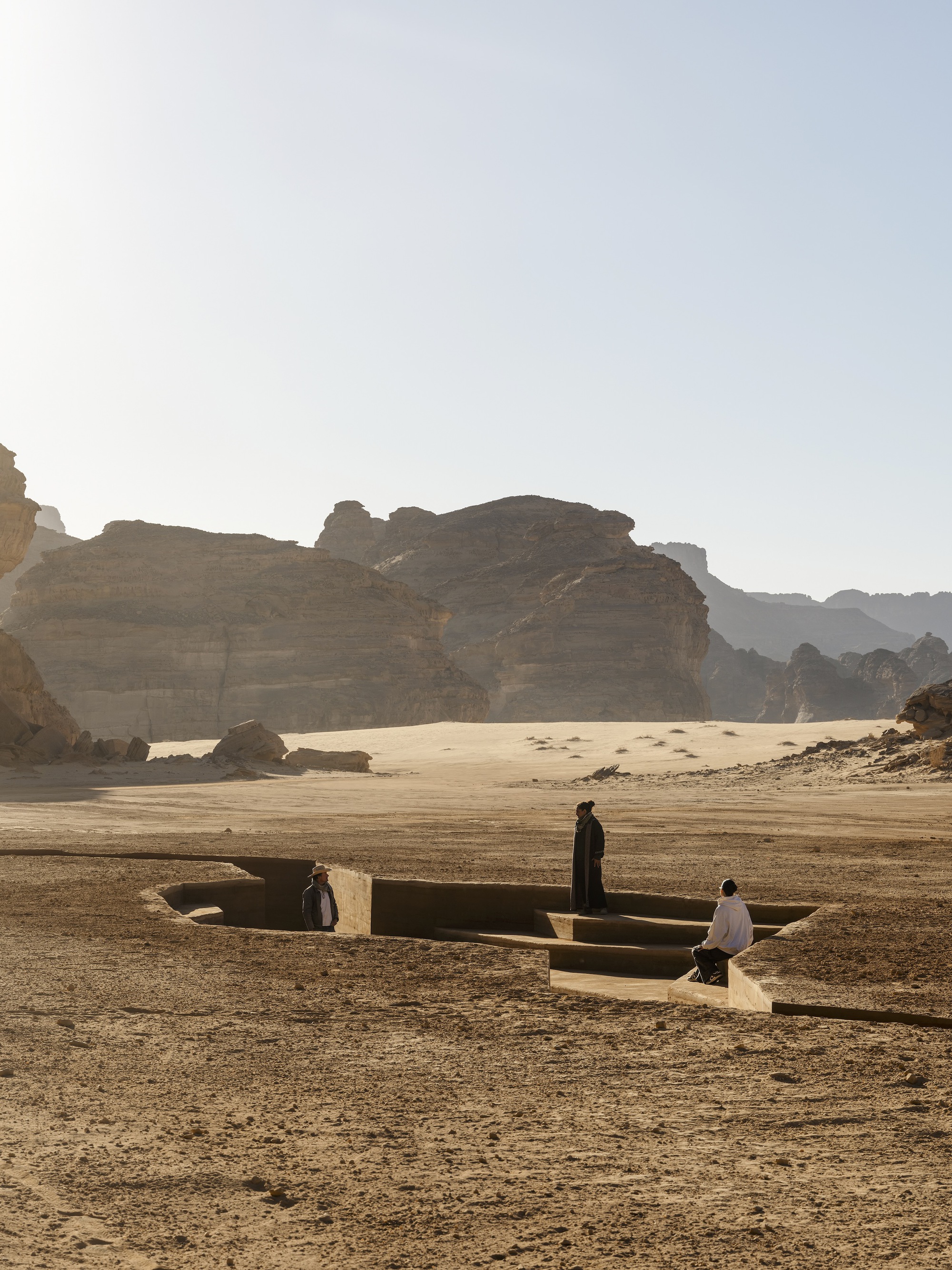 When the Earth Began to Look at Itself - Desert X Installation / SYN Architects-29
