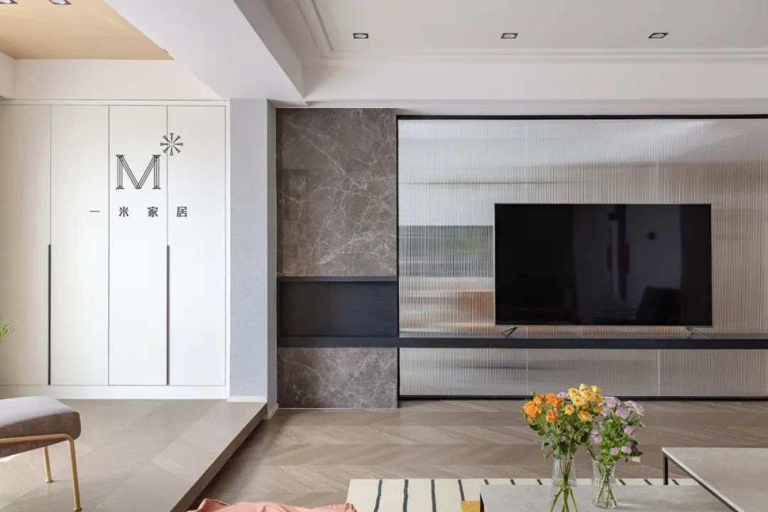 300 平顶层复式，现代北欧风格家居设计-15