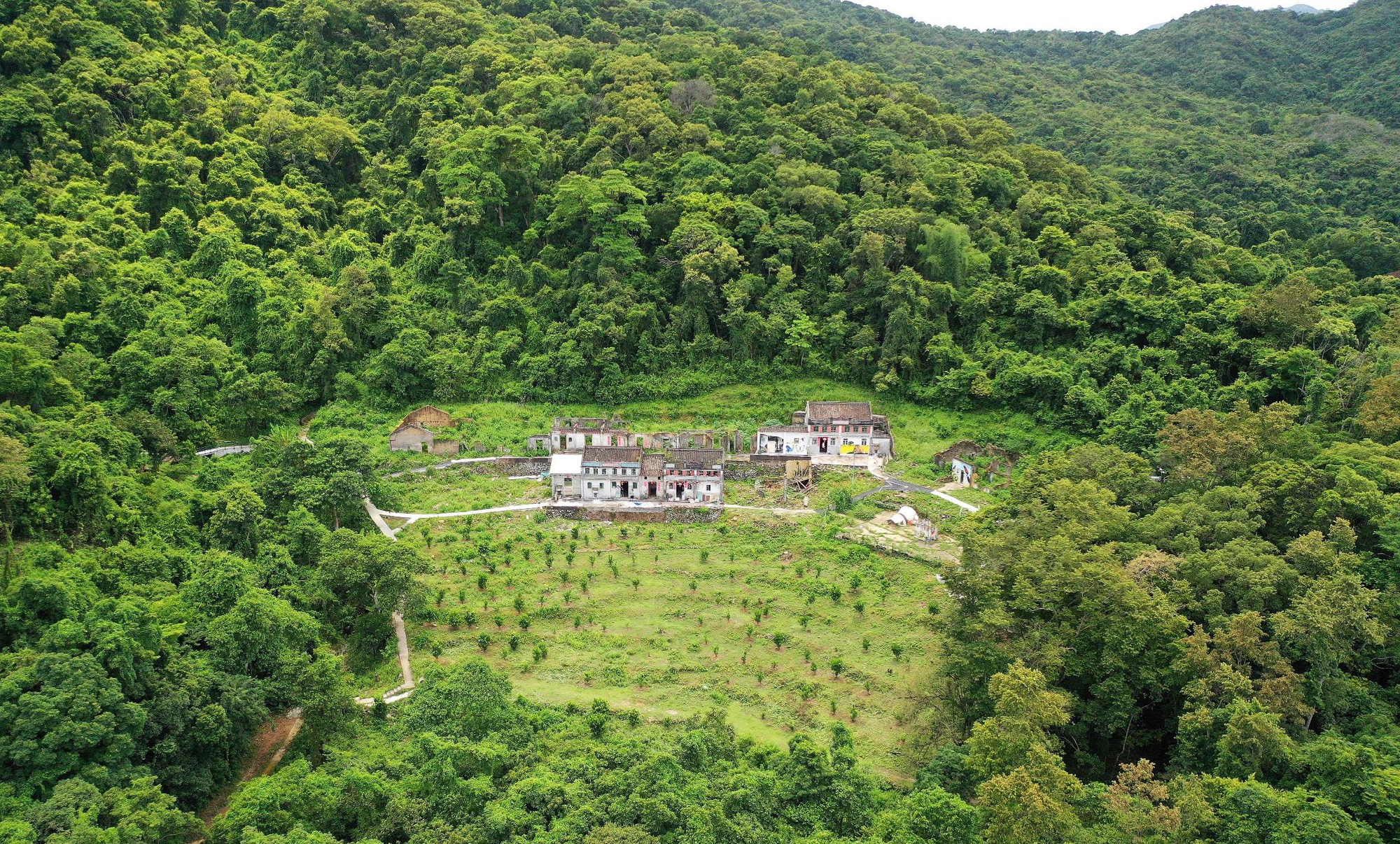 Revitalizing Mui Tsz Lam with Experimental Restorations / School of Architecture, the Chinese University of Hong Kong-40