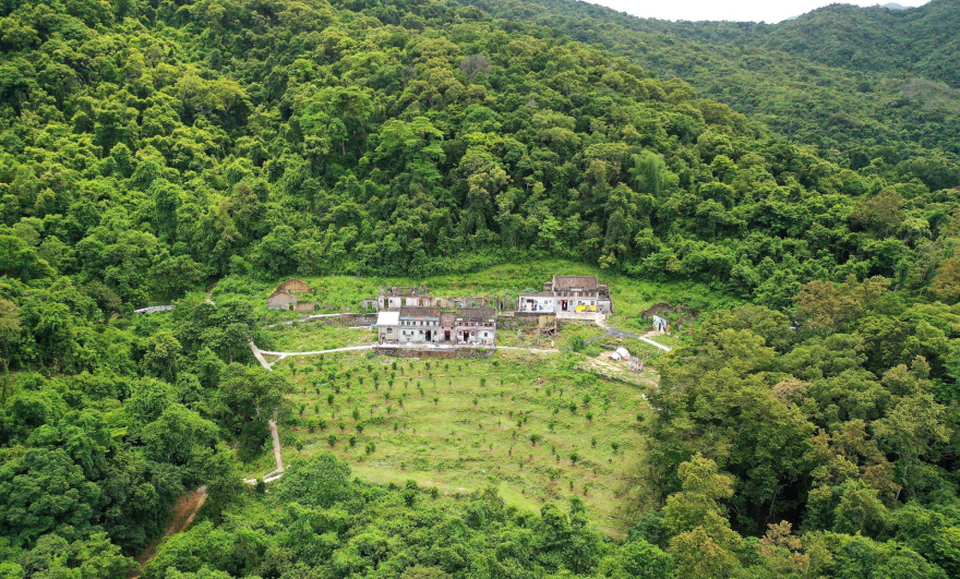 Revitalizing Mui Tsz Lam with Experimental Restorations / School of Architecture, the Chinese University of Hong Kong-40