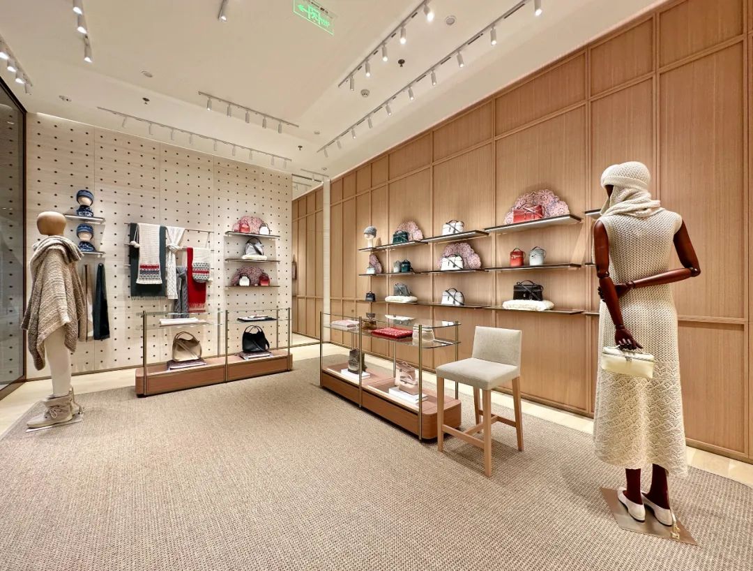 Loro Piana 三亚新店丨中国三亚丨YARO-2