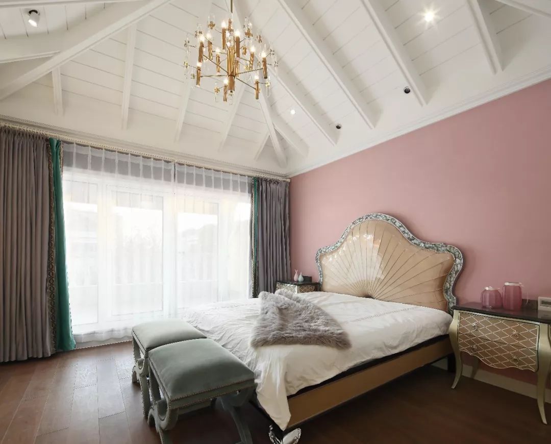 包豪斯色彩碰撞,打造 500 平方米艺术摩登空间-33