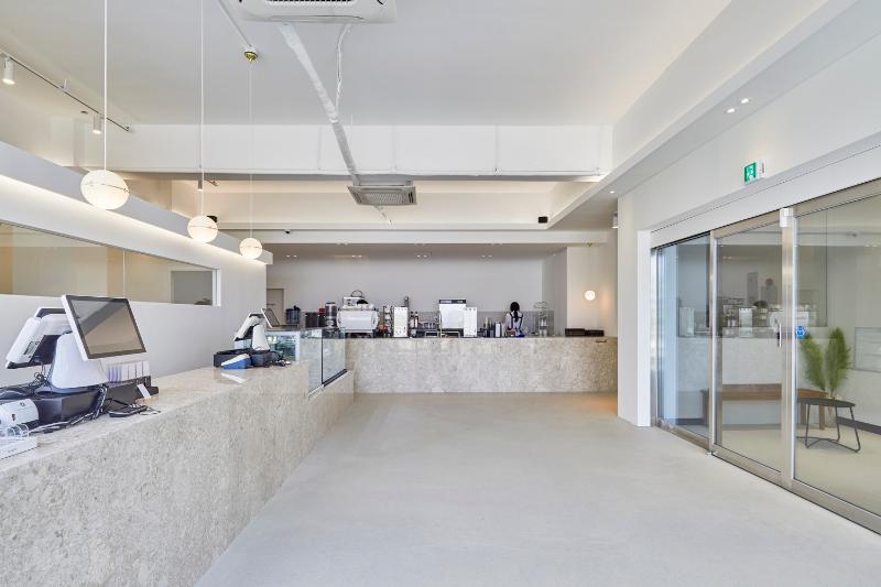 简约海洋风 160 平咖啡厅设计-5