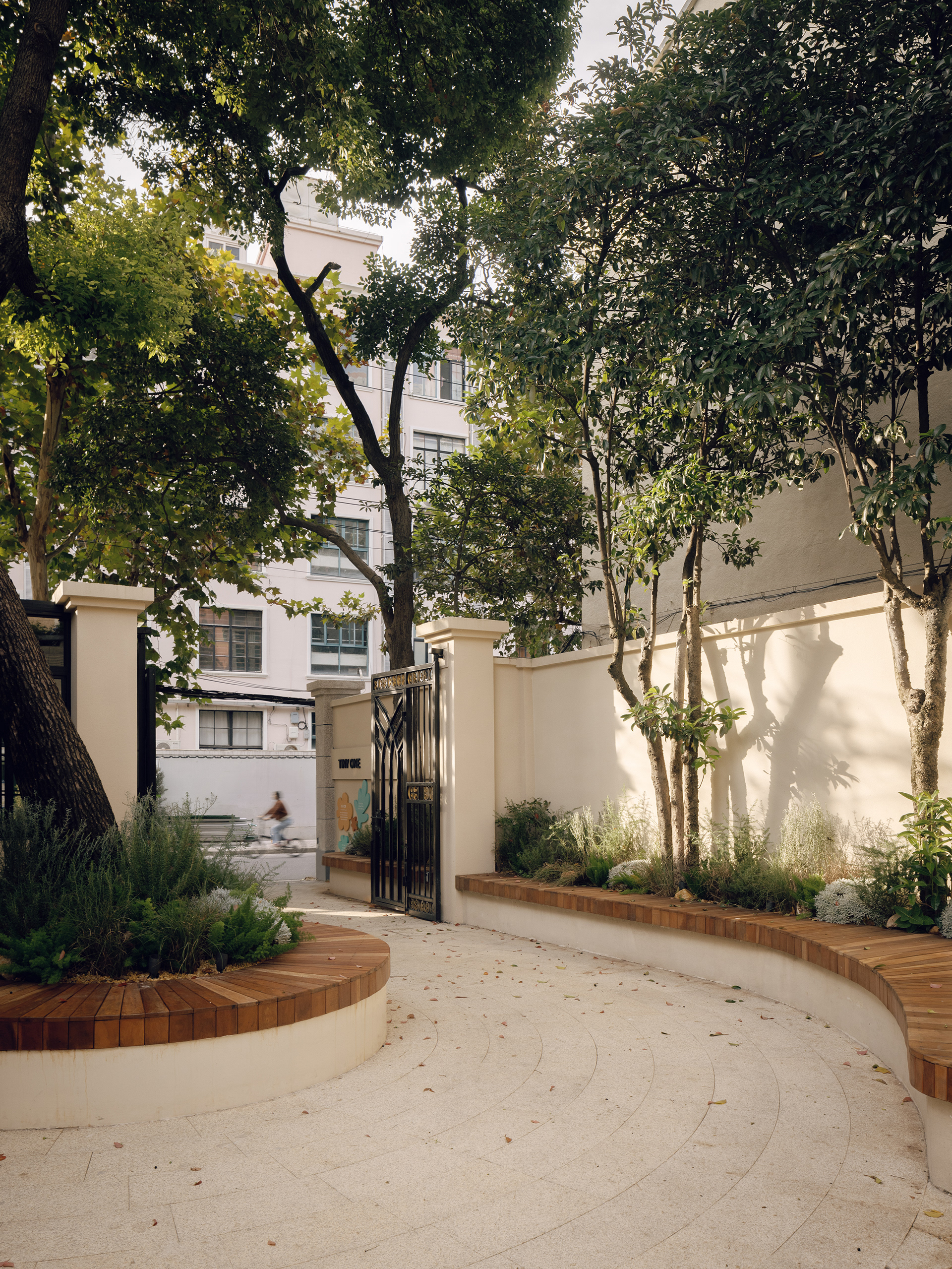 TINY ONE:上海老房子翻新 · 儿童多品牌集合店空间设计丨中国上海丨Atelier M2平米设计-31