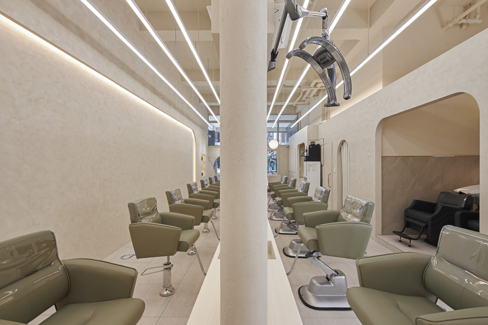 现代简约 30 平米美容室设计-7