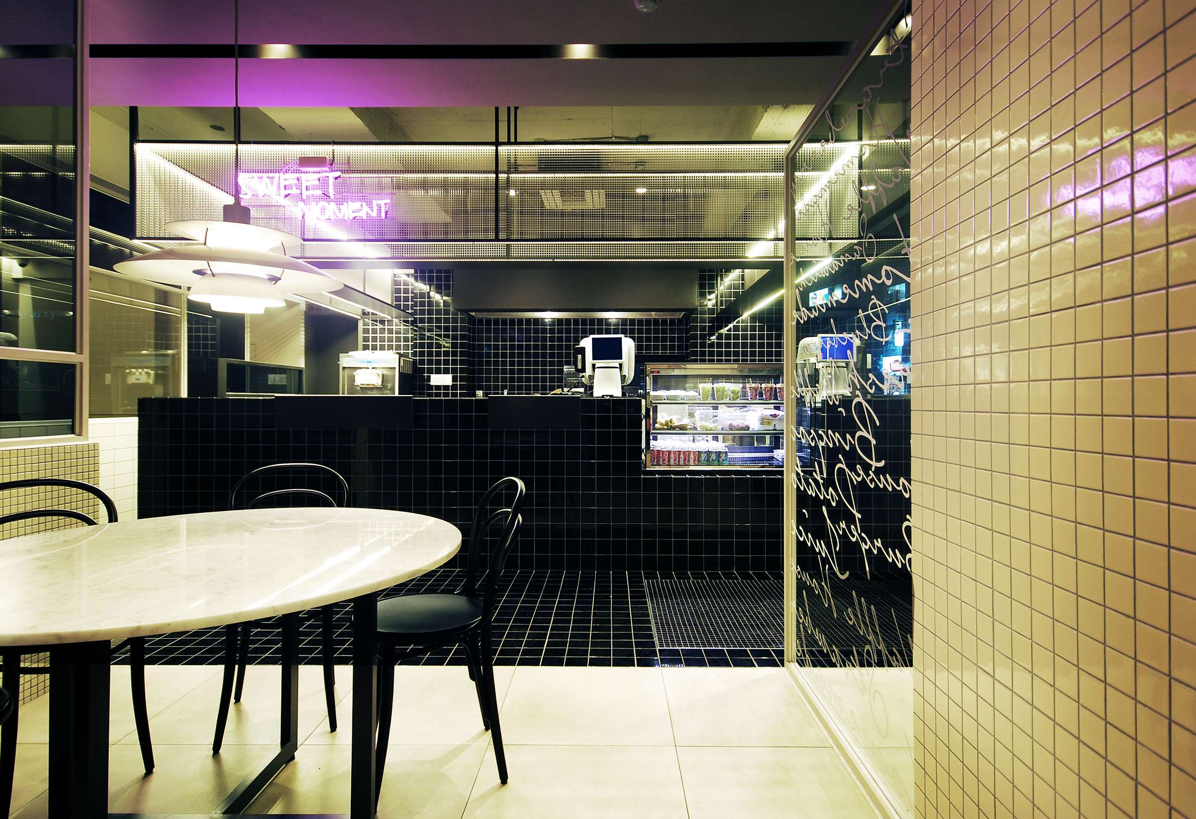 Waffle house U.lab-24