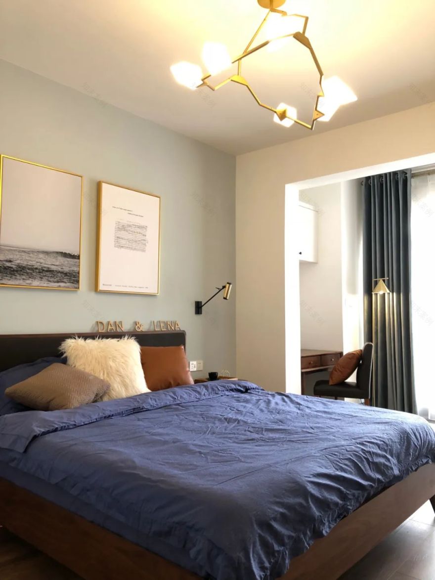 《风情墨尔本》 | 黑灰白木,金色点缀,展现空间层次与质感-18