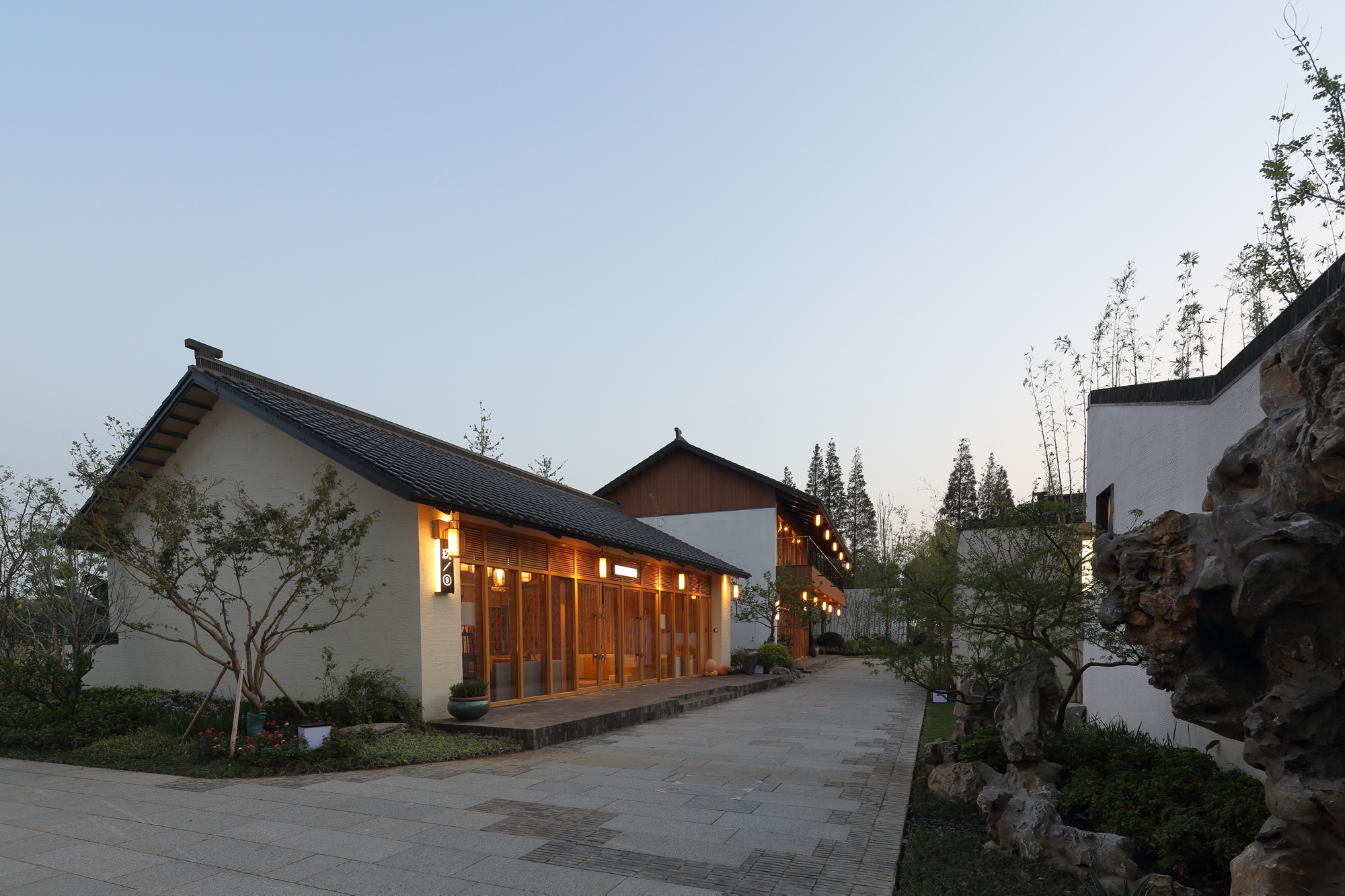 Land·Based Rationalism D·R·C丨教育建筑丨Zhujiadian B&B School-37